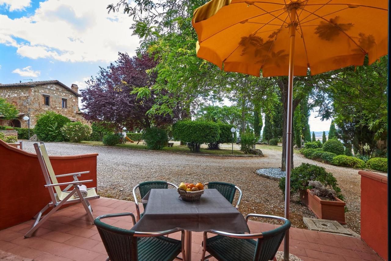 Casanova - Panoramic Rooms And Suites San Quirico d'Orcia Bagian luar foto